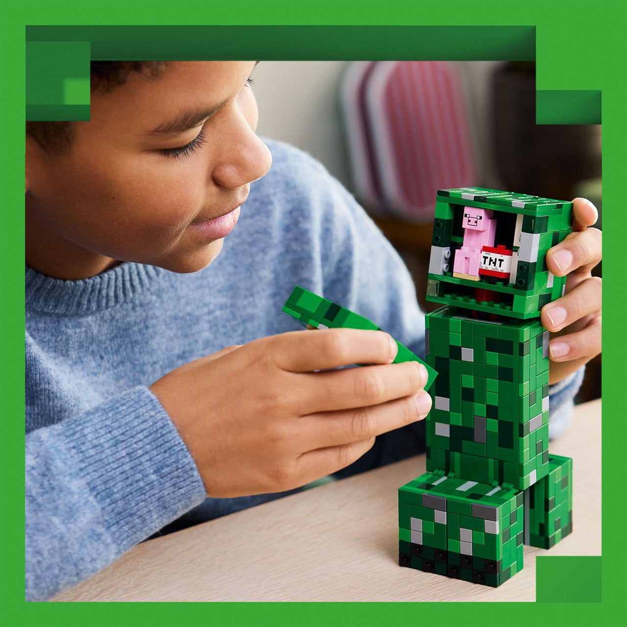 Lego Minecraft 21276 The Creeper Buildable Playset for Ages 10 and Up