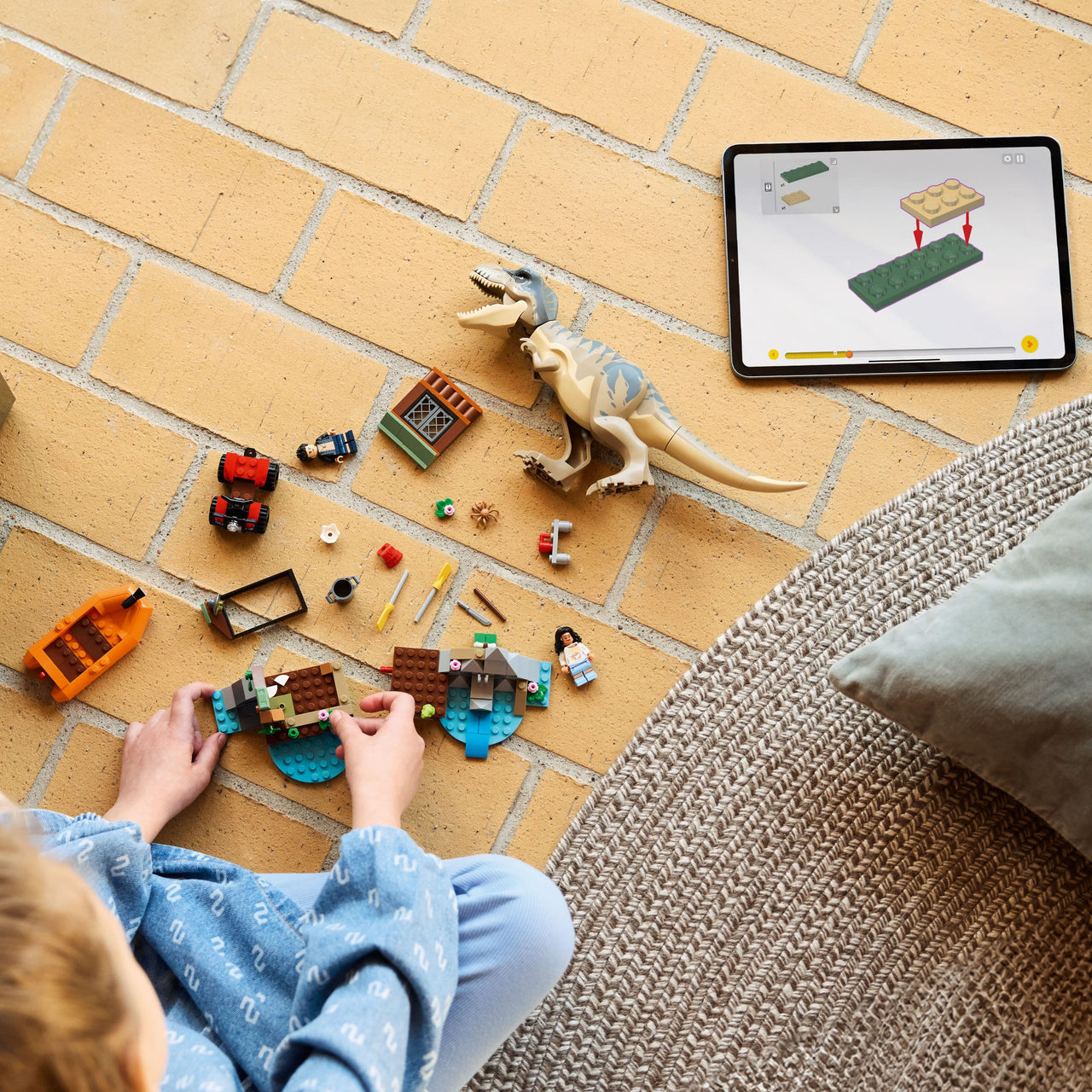 Lego Jurassic World 76975 T. rex River Escape Playset for Age 5 and Up