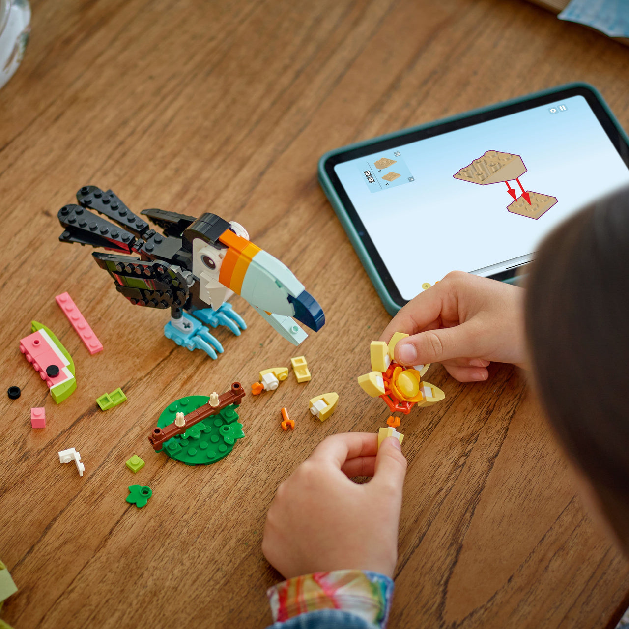 Lego Creator 3 in 1 31173 Wild Animals: Tropical Toucan for Age 7 & Up