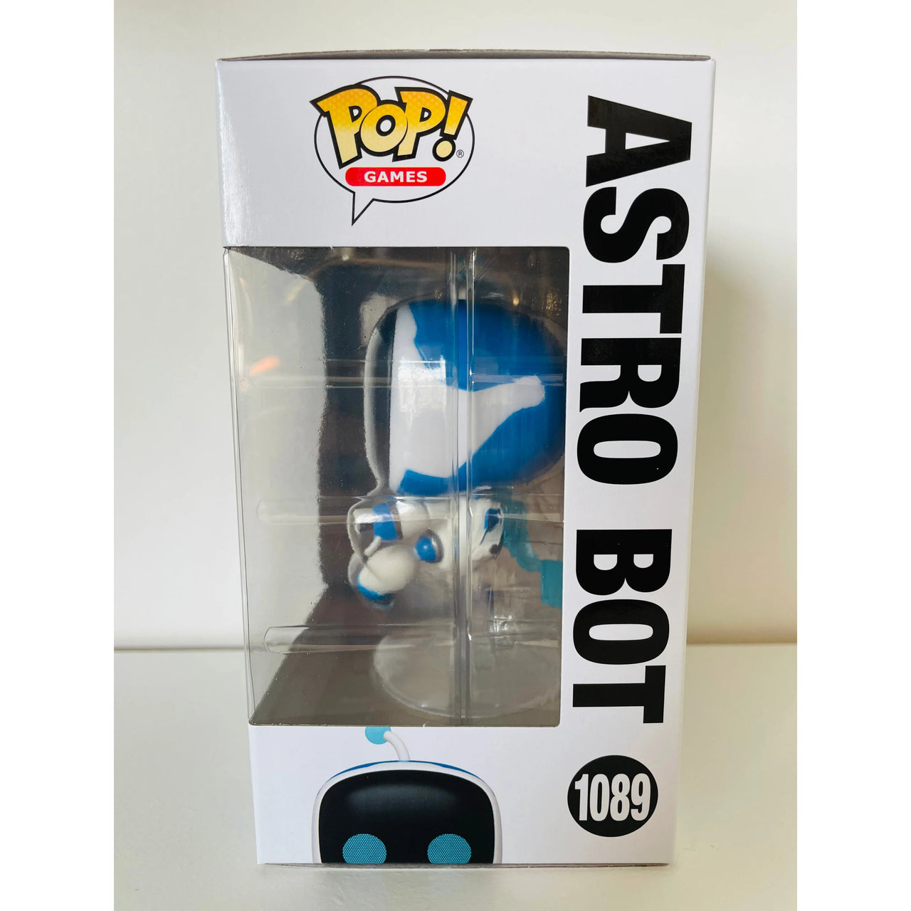 Funko Pop! Games Astro Bot Vinyl Figure 1089 Astro Bot