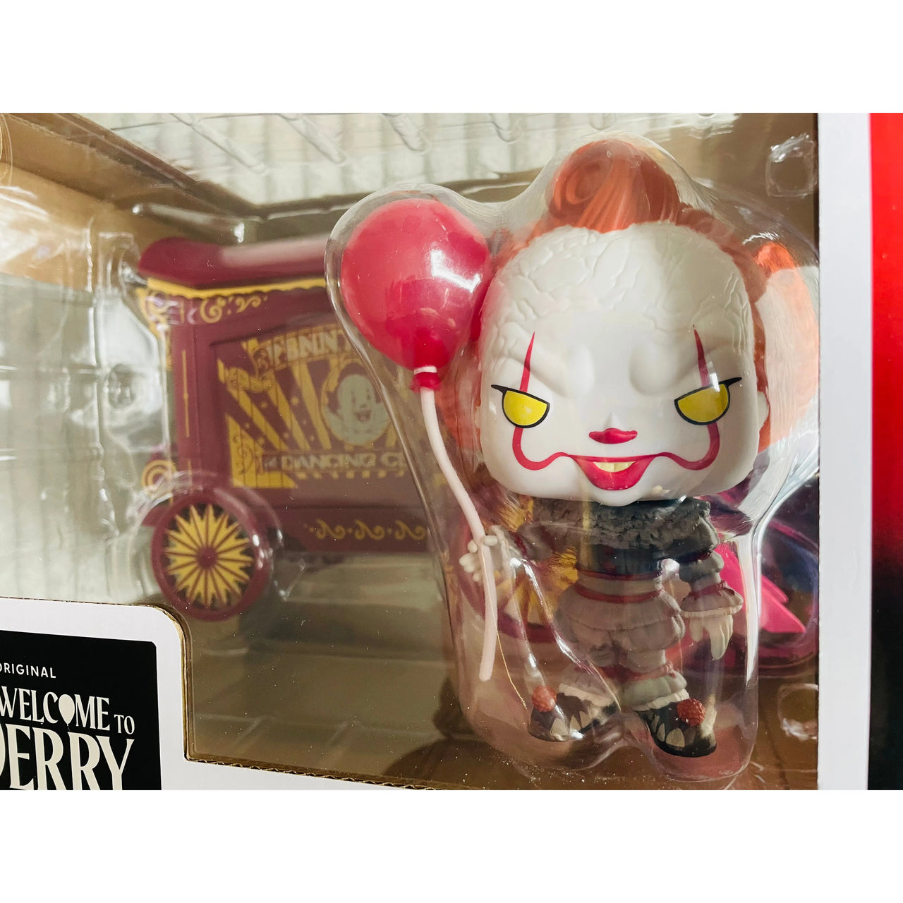 Funko Pop! Town IT Welcome to Derry Vinyl Figure 49 Pennywise & Wagon