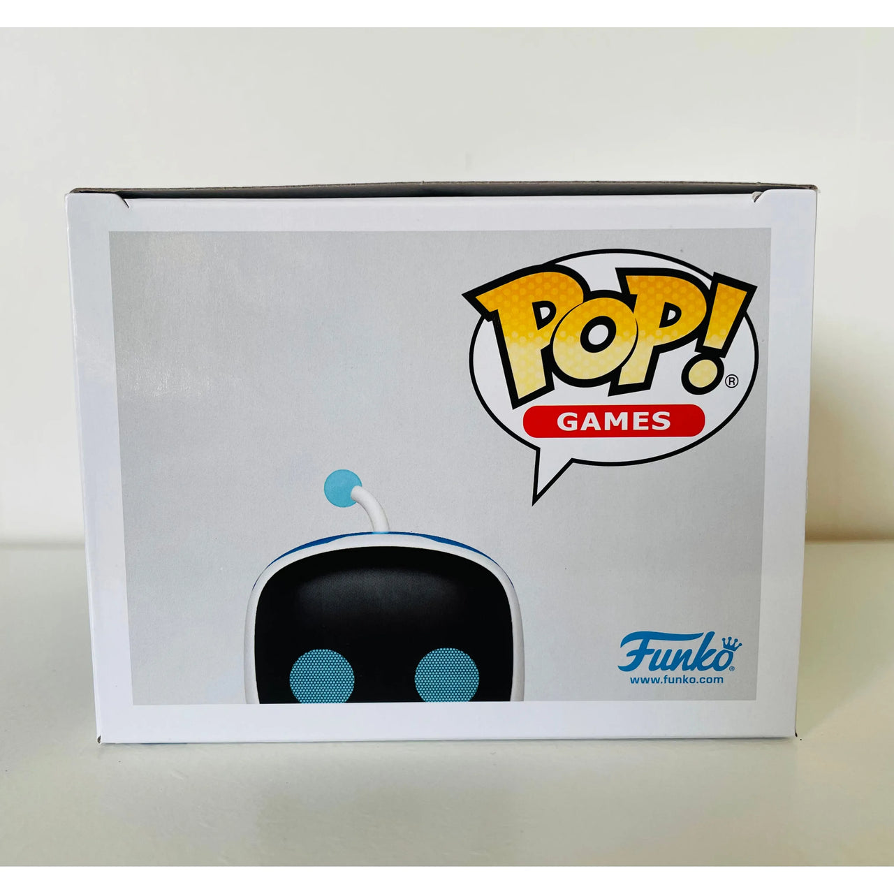 Funko Pop! Games Astro Bot Vinyl Figure 1089 Astro Bot