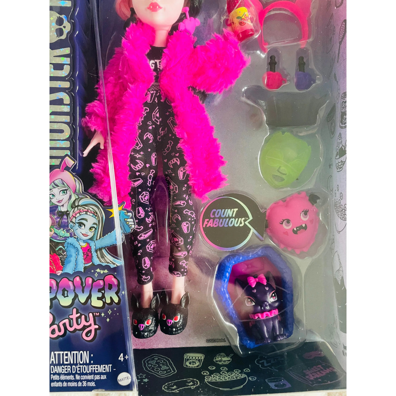 Monster High Creepover Party Draculaura Doll