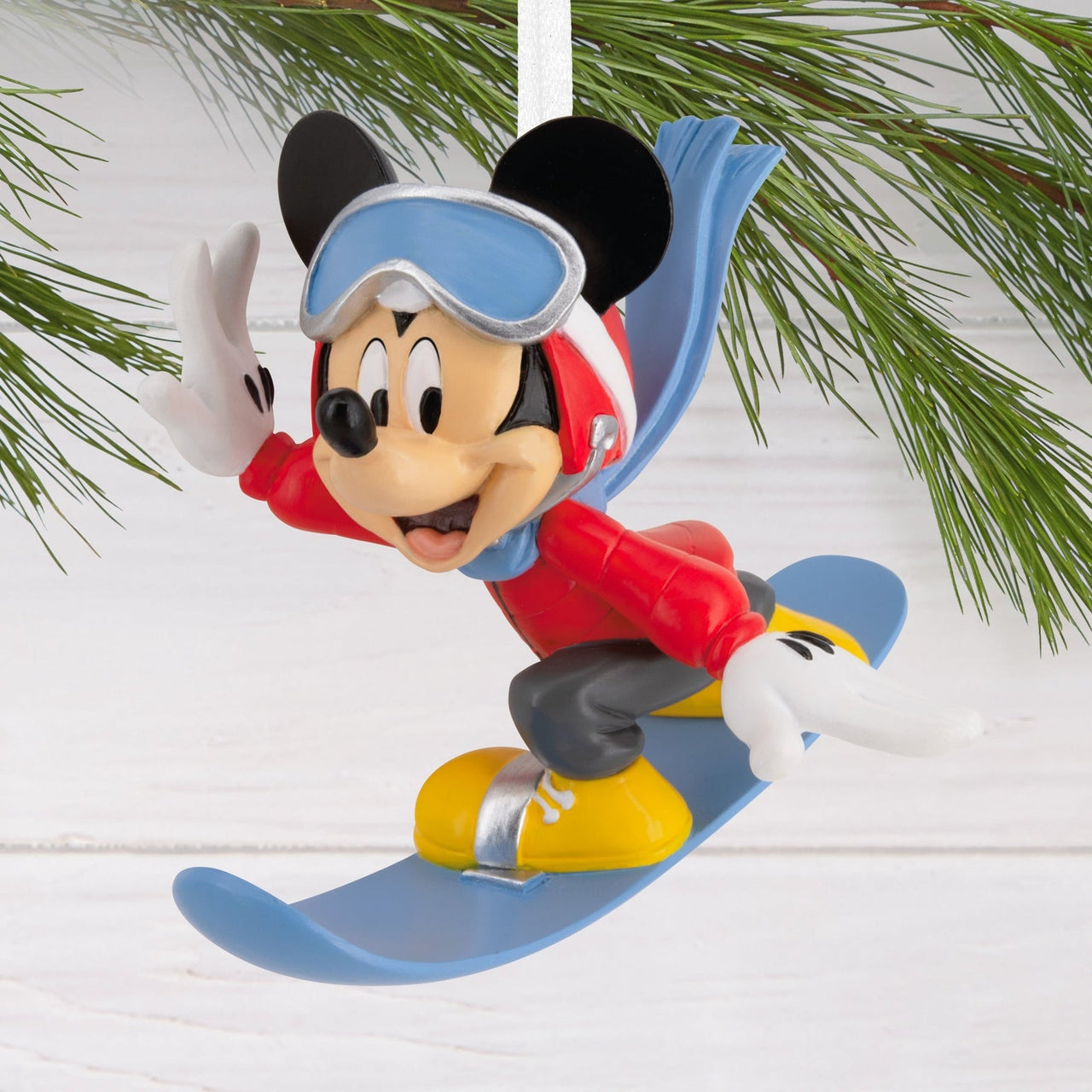 Collectable Disney Mickey Mouse On Snowboard Ornament - Planet Toys