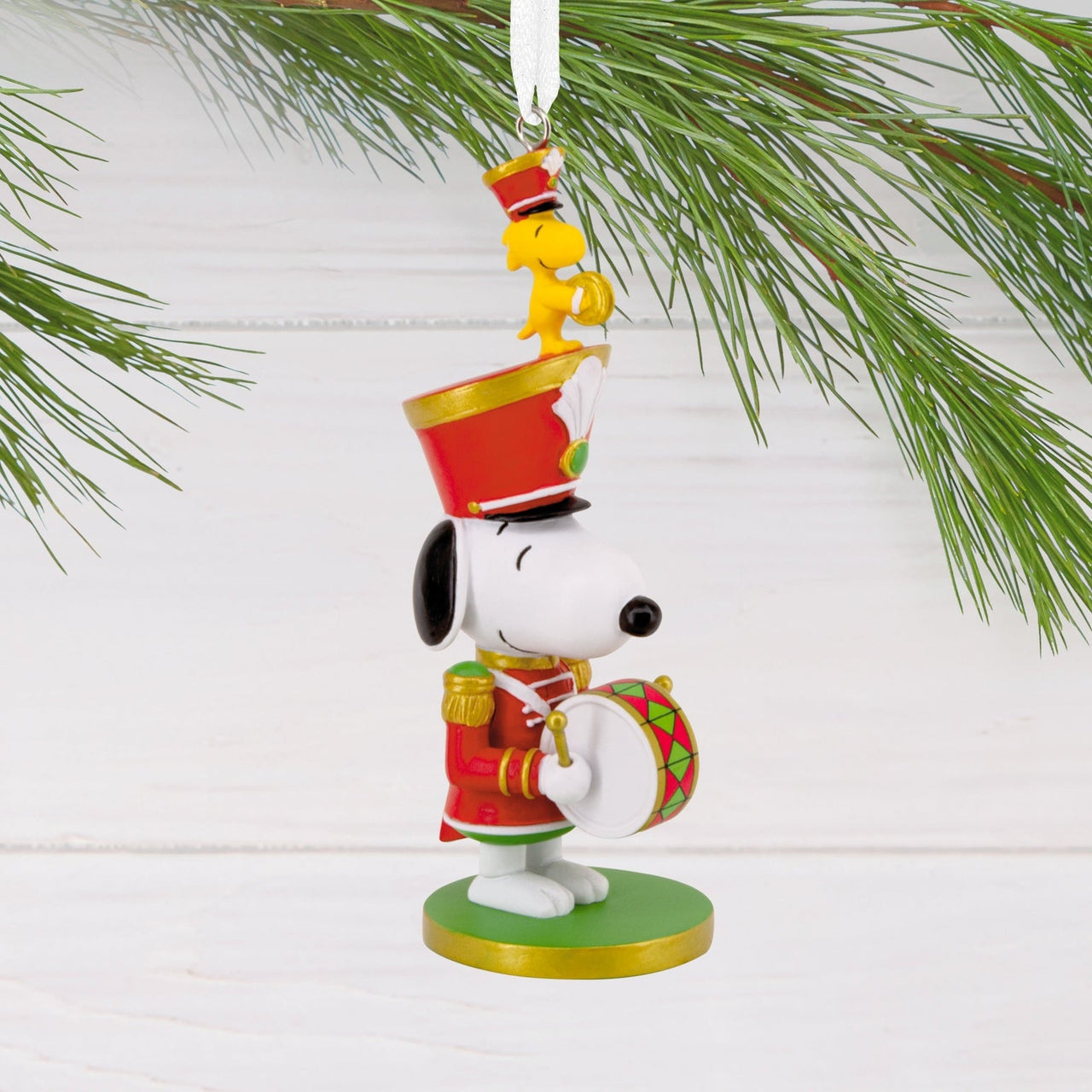 Collectable Nutcracker Ornament - Peanuts Snoopy Design - Planet Toys