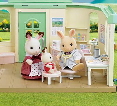 Sylvanian Families Country Doctor Toy Building Playset for Ages 3 & Up