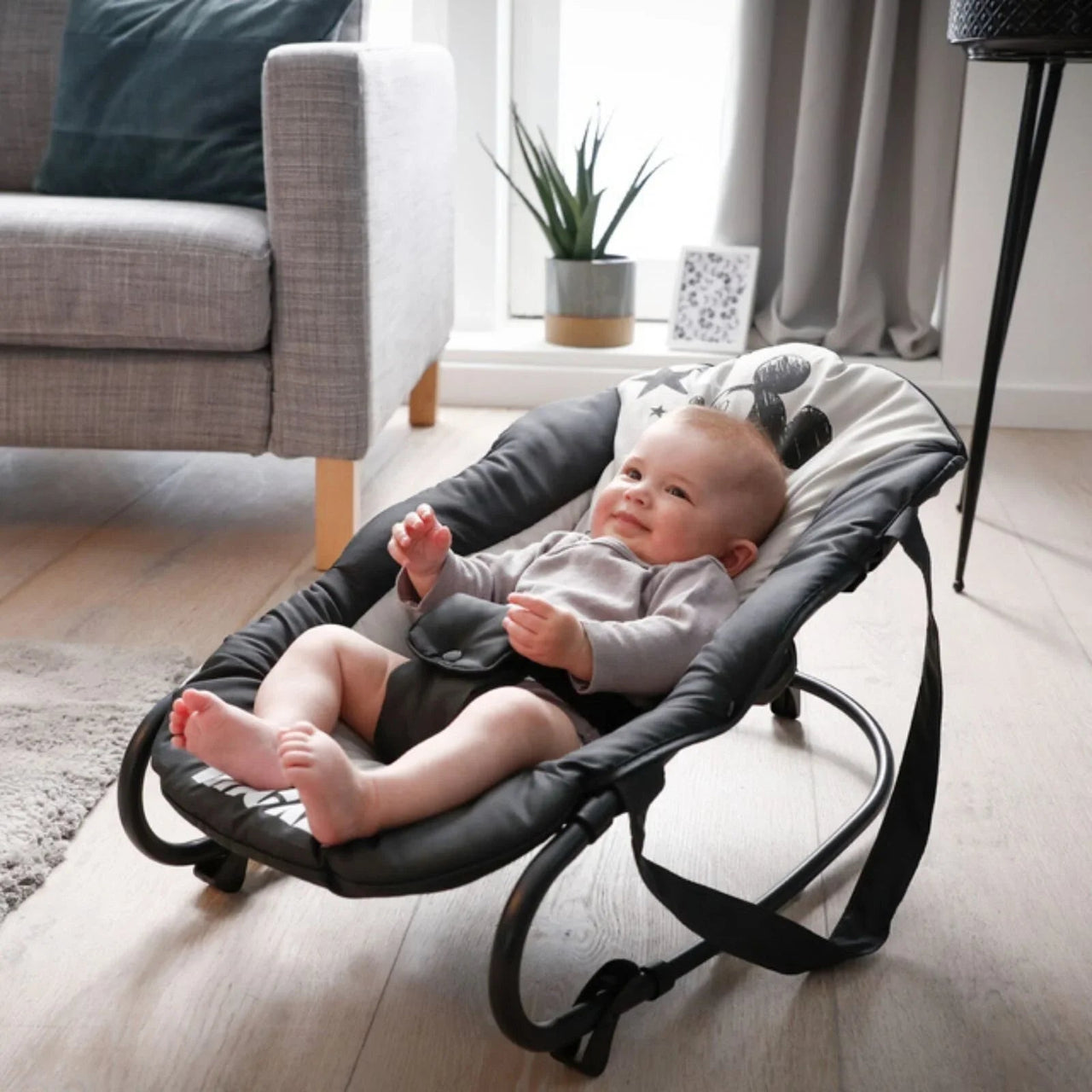 Hauck Disney Rocky Bouncer - Mickey Stars - Planet Toys