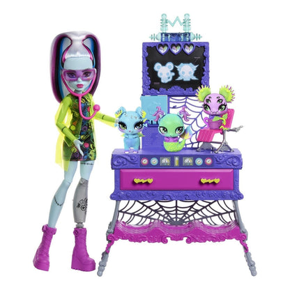 Monster High Make - A - Monster Pet Playset with Frankie Stein Doll - Planet Toys