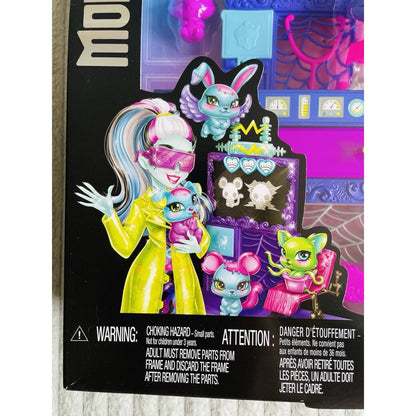 Monster High Make - A - Monster Pet Playset with Frankie Stein Doll - Planet Toys