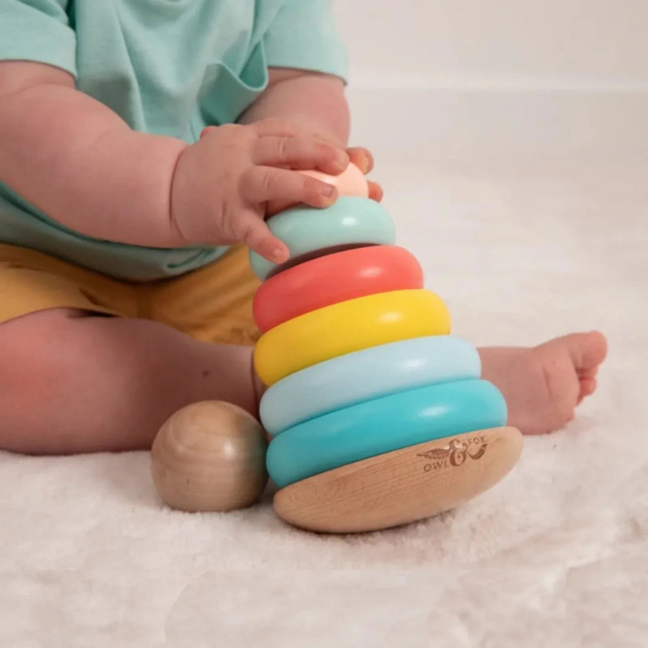 Owl & Fox Wooden Topple Tower - Planet Toys